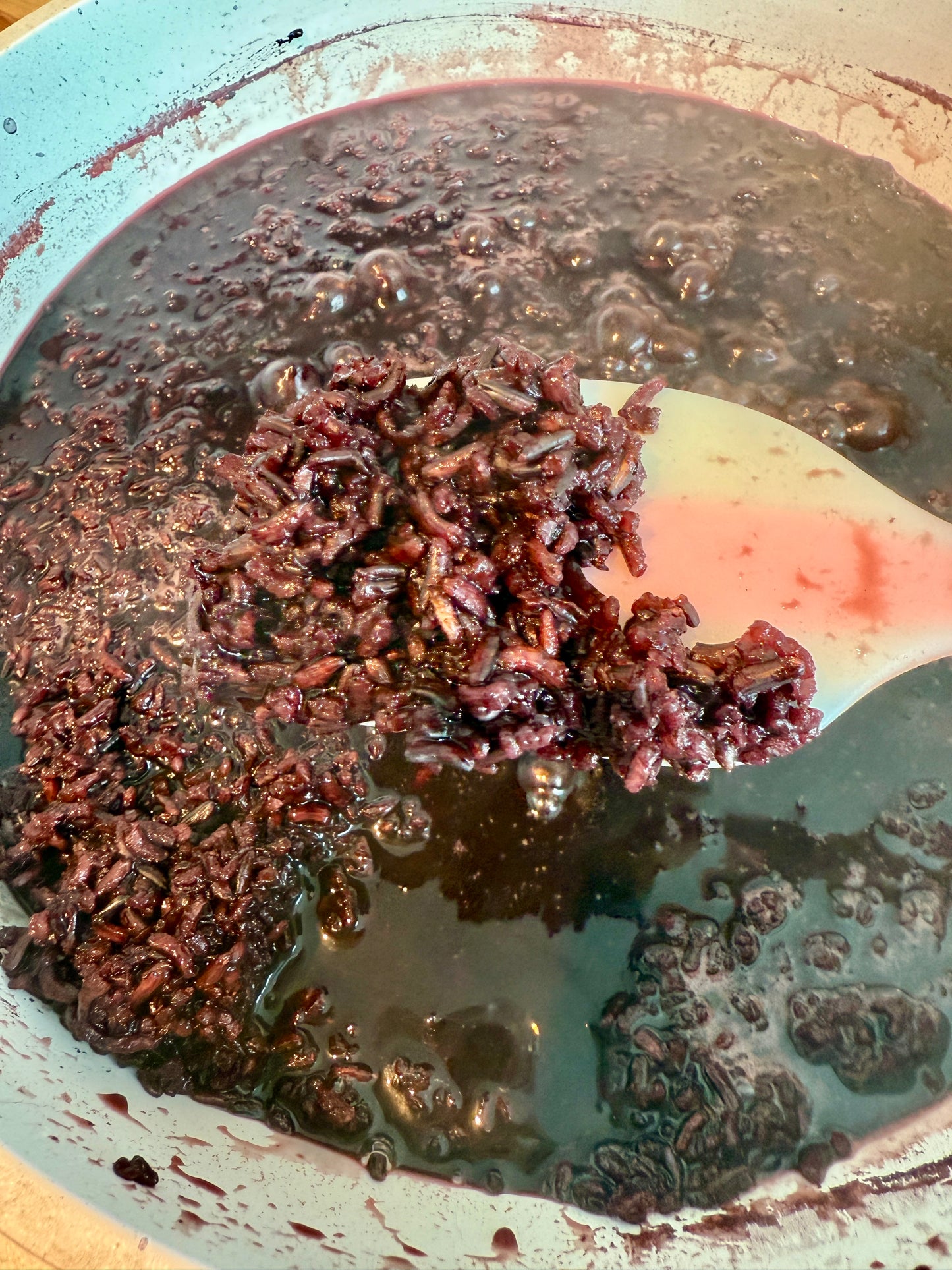 “紫米黑枸杞” 养颜胶原鱼胶糕/花胶糕Purple Rice & Black Goji Fish Maw
